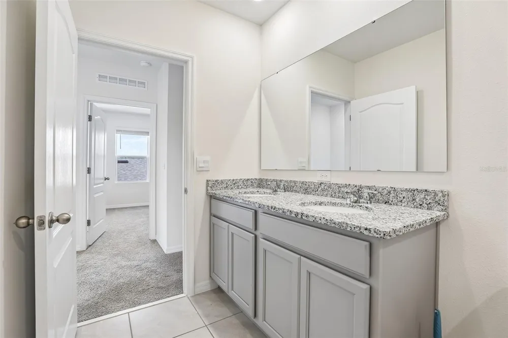 2945 ELIO HAMMOCK DR Harmony, FL 34773