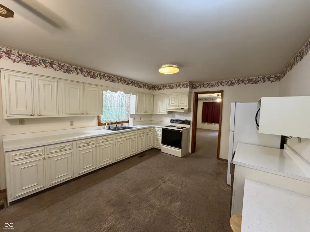 9738 Ammerman Drive Springport, IN 47386