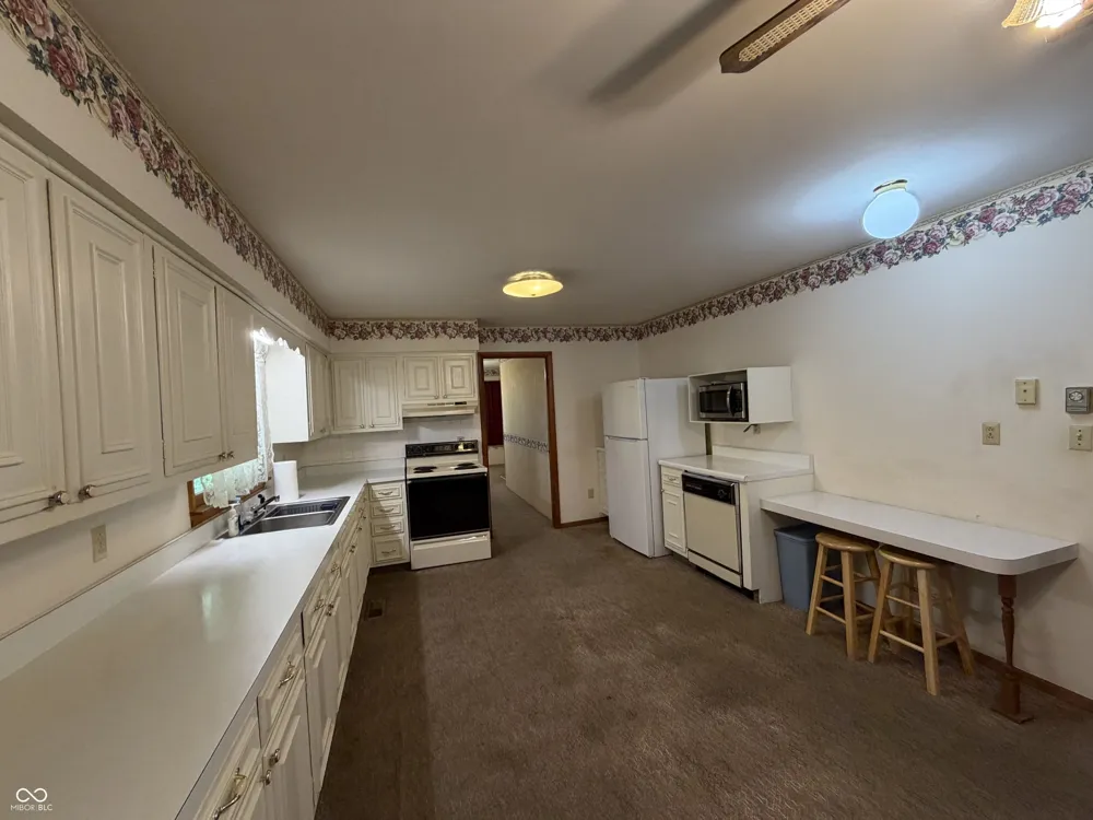 9738 Ammerman Drive Springport, IN 47386