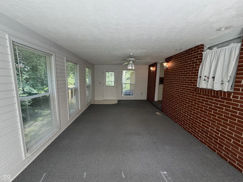 9738 Ammerman Drive Springport, IN 47386