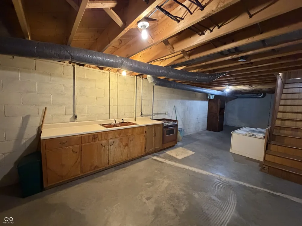 9738 Ammerman Drive Springport, IN 47386