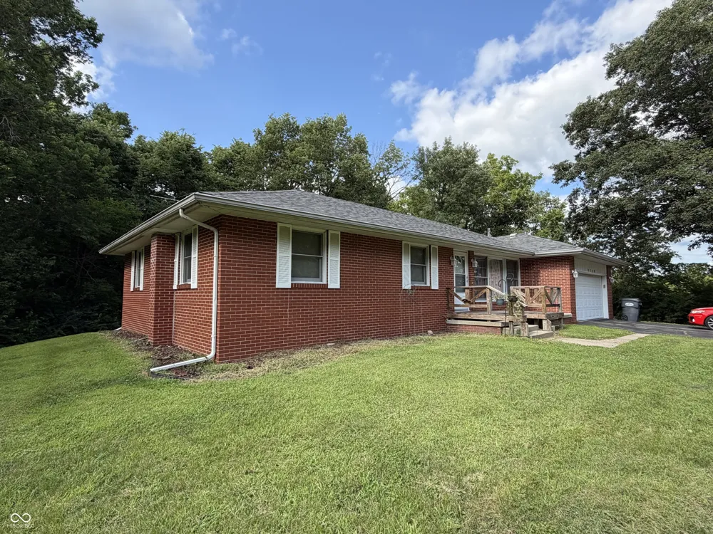 9738 Ammerman Drive Springport, IN 47386