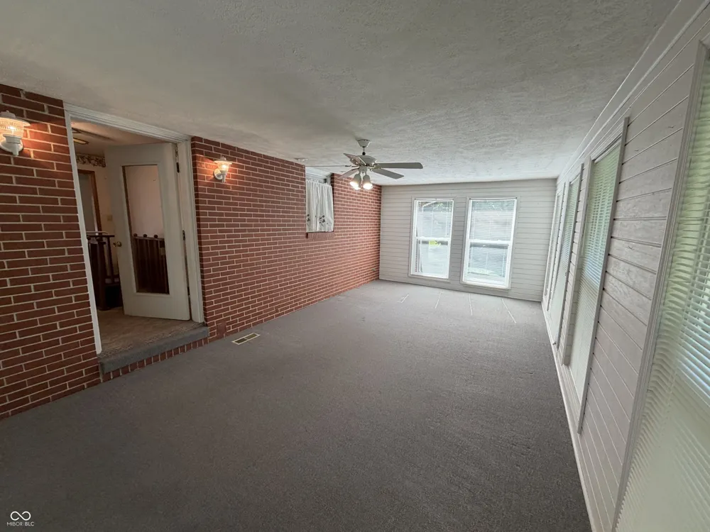 9738 Ammerman Drive Springport, IN 47386