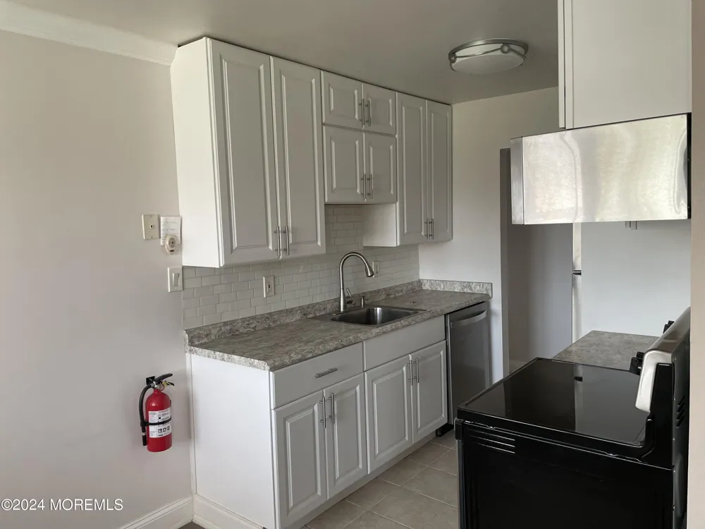 60 Manchester Court #E Freehold, NJ 07728