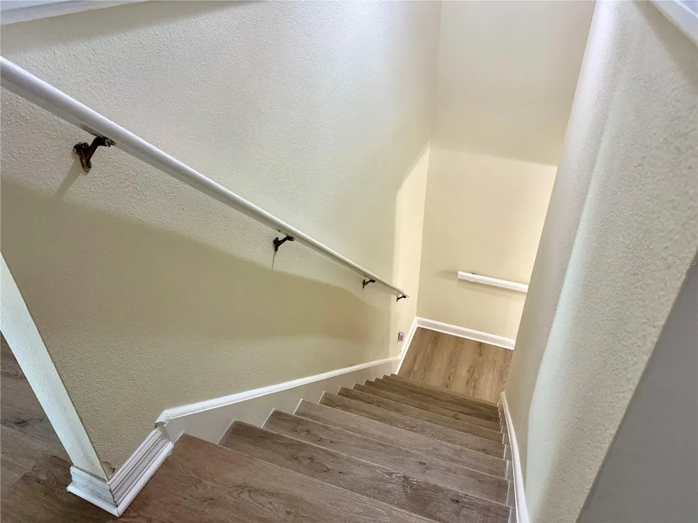 1702 SUNKISSED DRIVE Tarpon Springs, FL 34689