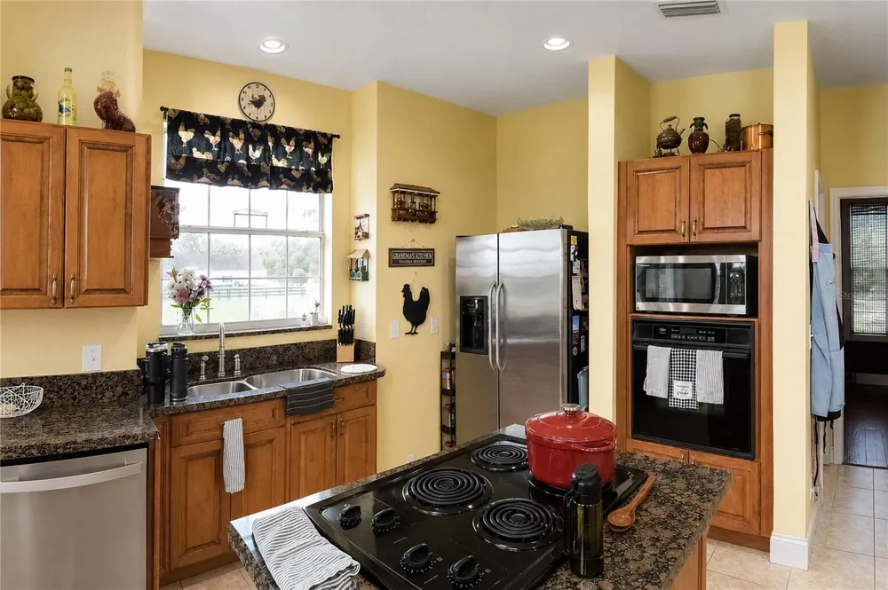 12345 NE 14TH AVENUE Anthony, FL 32617