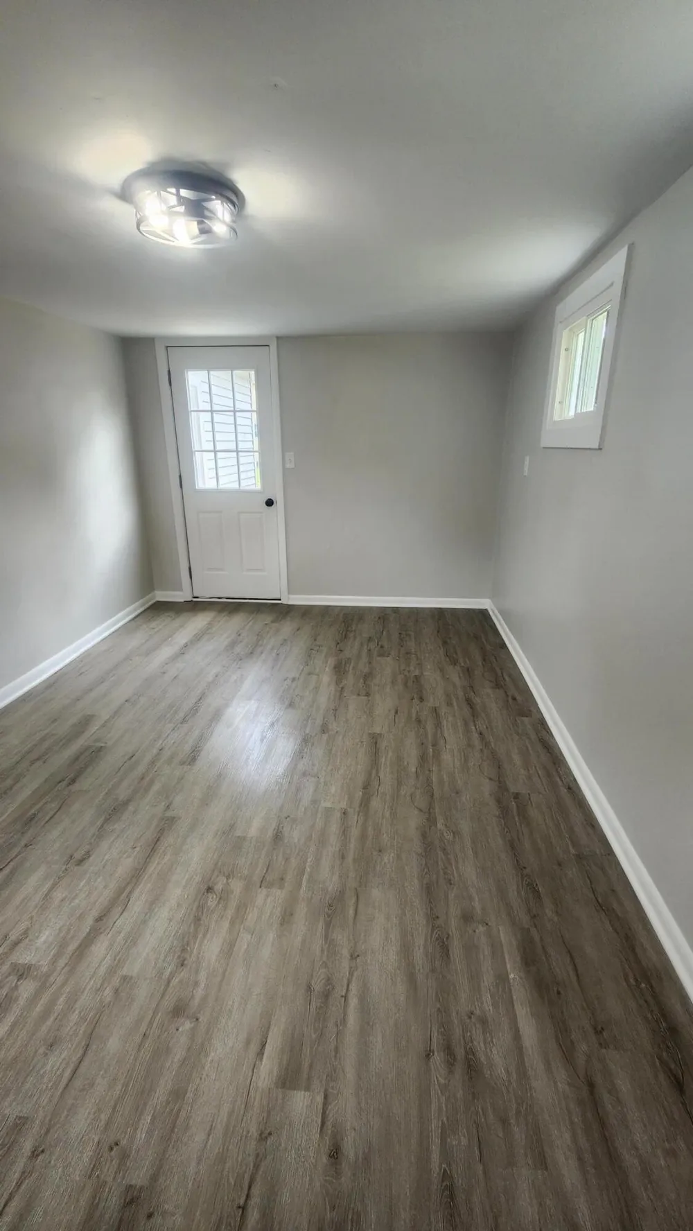 436 E Marshall Street Hastings, MI 49058