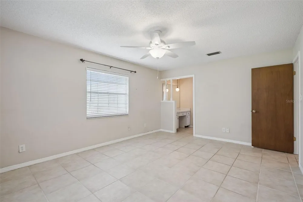 1452 DINGENS AVENUE Windermere, FL 34786