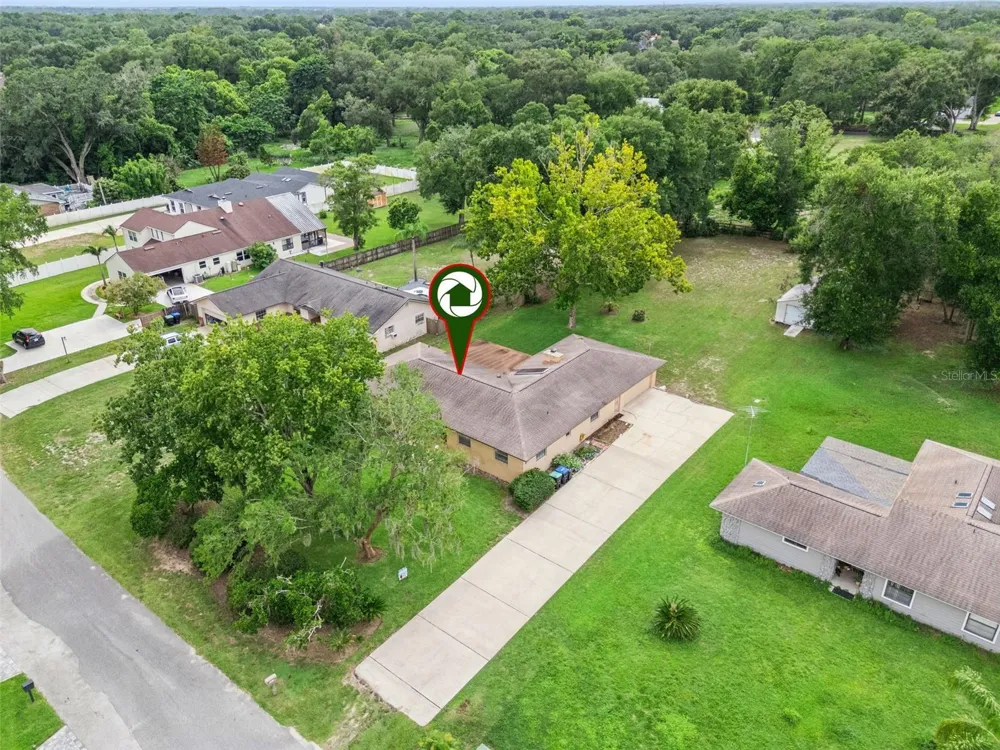 1452 DINGENS AVENUE Windermere, FL 34786