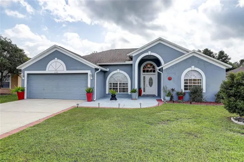 2242 TOWERING OAKS CIRCLE