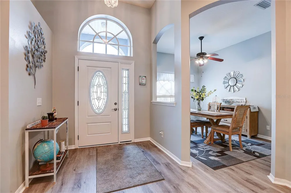 2242 TOWERING OAKS CIRCLE Seffner, FL 33584