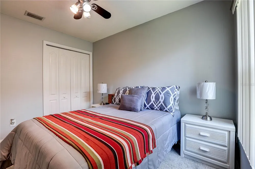 2242 TOWERING OAKS CIRCLE Seffner, FL 33584