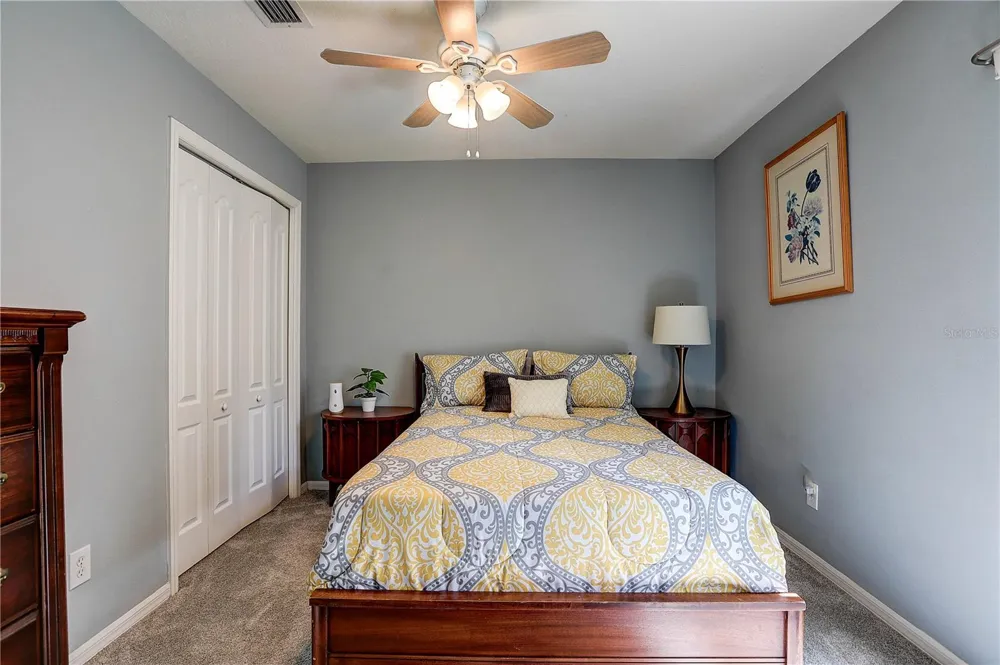 2242 TOWERING OAKS CIRCLE Seffner, FL 33584