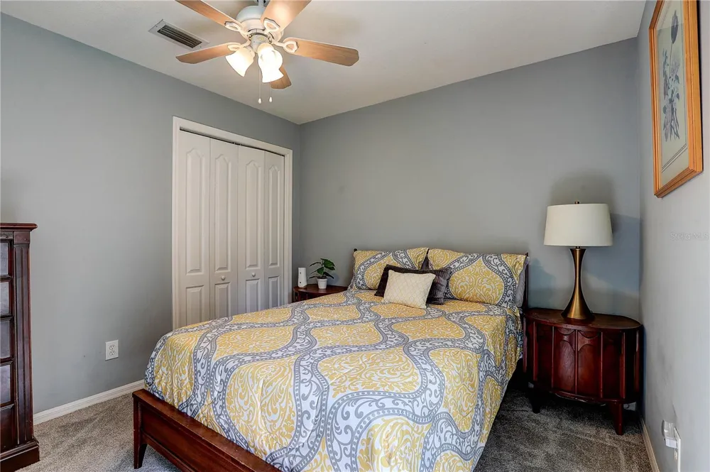 2242 TOWERING OAKS CIRCLE Seffner, FL 33584
