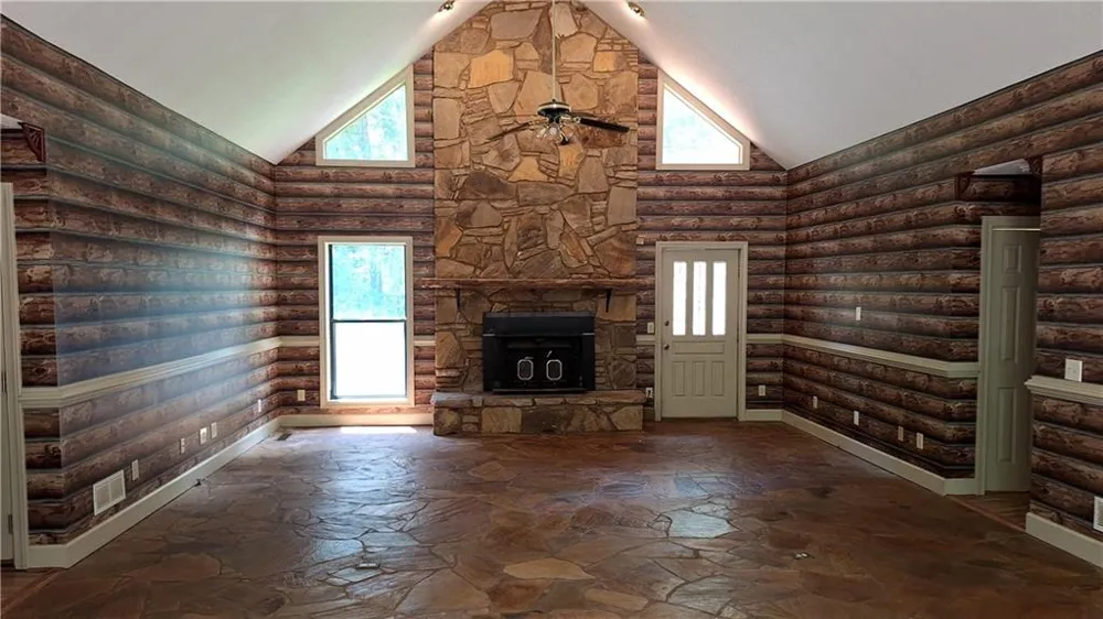 342 Spears Road Mansfield, GA 30055