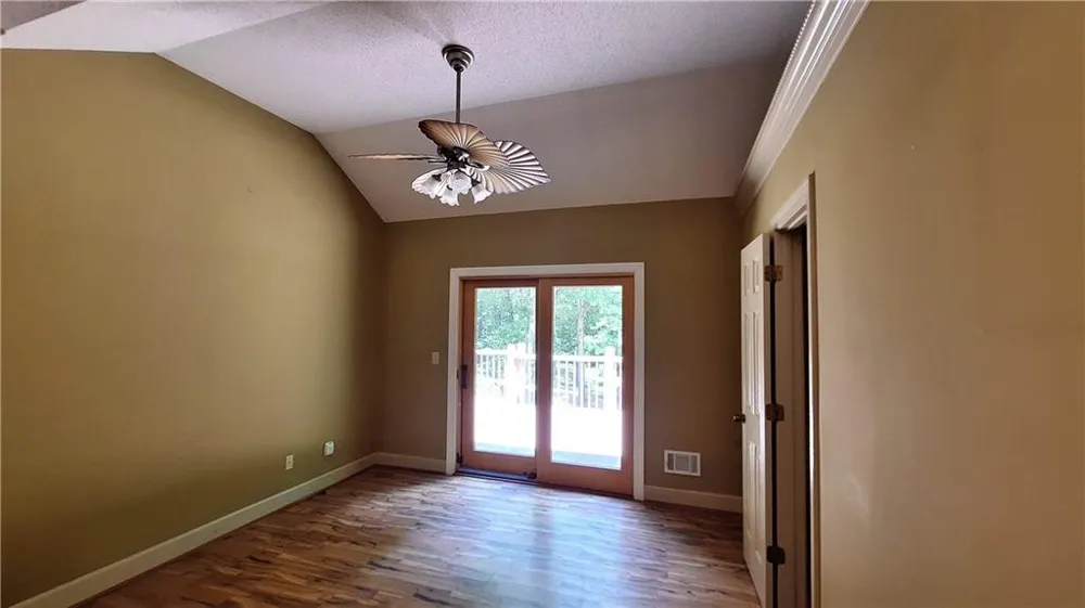 342 Spears Road Mansfield, GA 30055