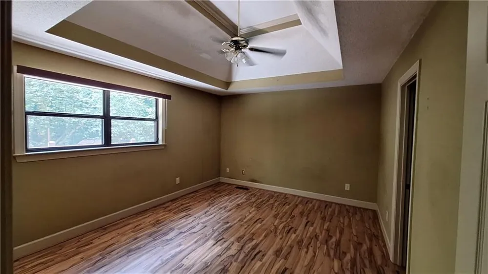 342 Spears Road Mansfield, GA 30055