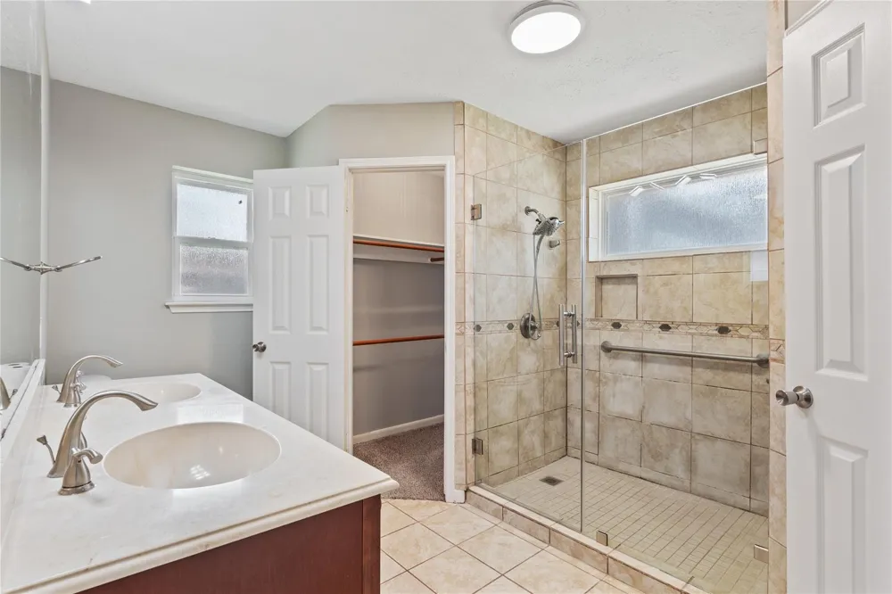 19619 Pine Cluster Lane Humble, TX 77346