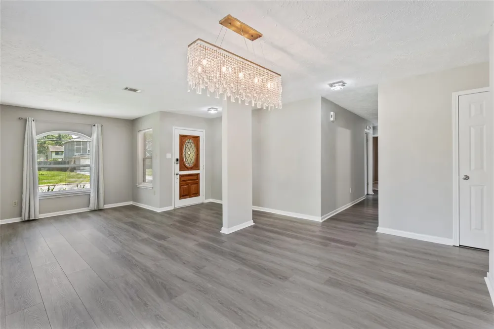 19619 Pine Cluster Lane Humble, TX 77346