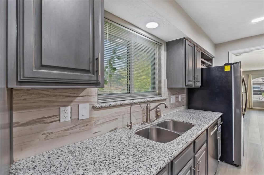 19619 Pine Cluster Lane Humble, TX 77346