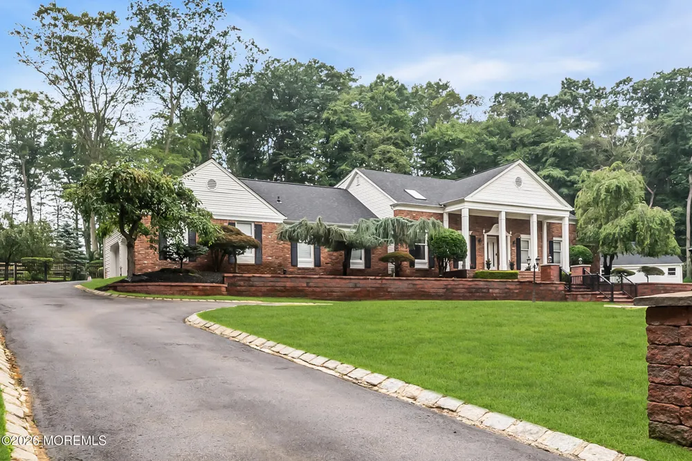 6 Deep Wood Lane Colts Neck, NJ 07722