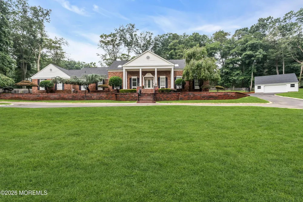 6 Deep Wood Lane Colts Neck, NJ 07722