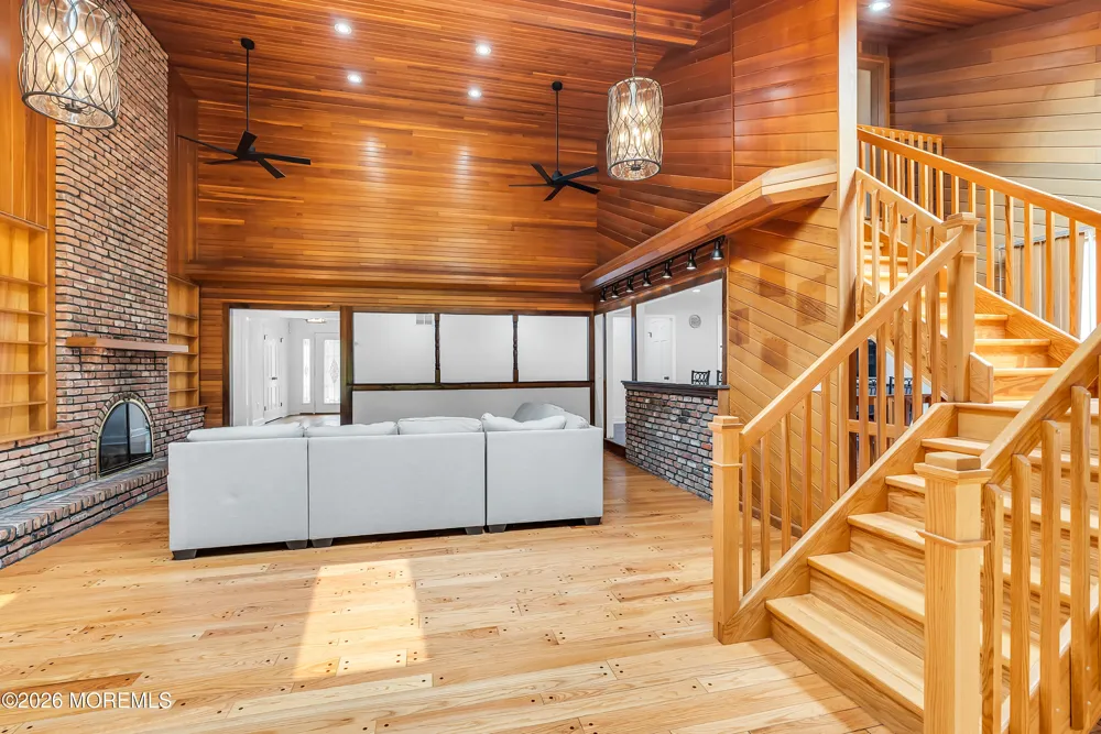 6 Deep Wood Lane Colts Neck, NJ 07722