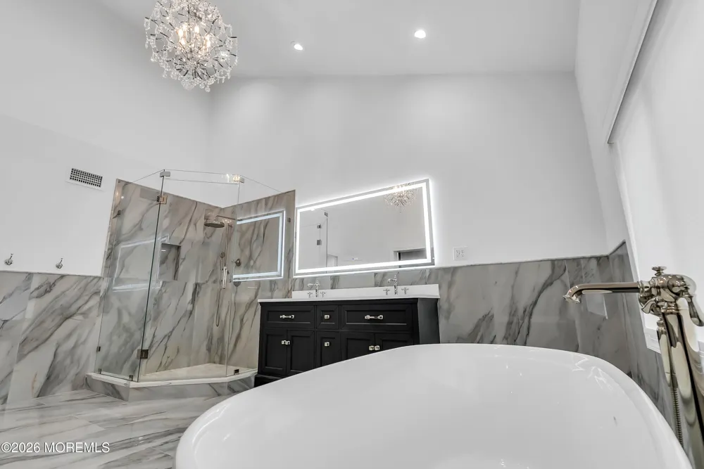 6 Deep Wood Lane Colts Neck, NJ 07722