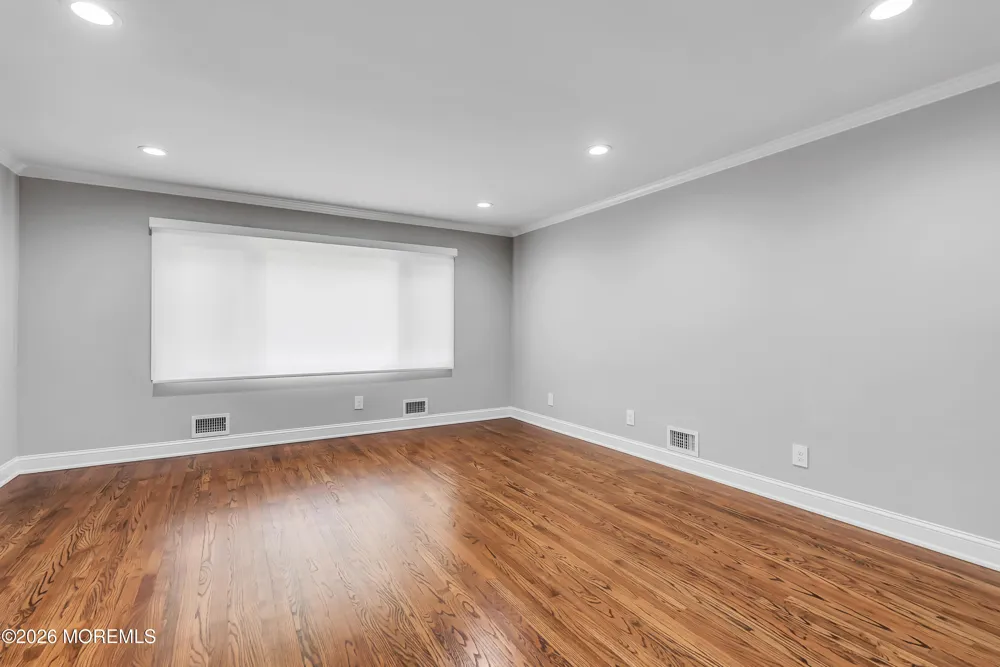 6 Deep Wood Lane Colts Neck, NJ 07722