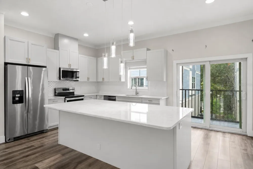 3122 W AZEELE STREET #3 Tampa, FL 33609