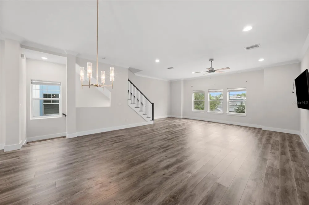 3122 W AZEELE STREET #3 Tampa, FL 33609