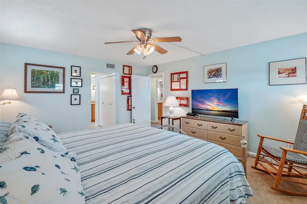 5000 GULF BOULEVARD #304 St Pete Beach, FL 33706