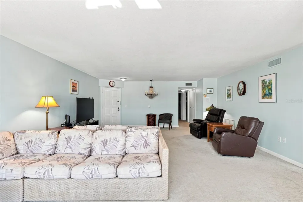 5000 GULF BOULEVARD #304 St Pete Beach, FL 33706
