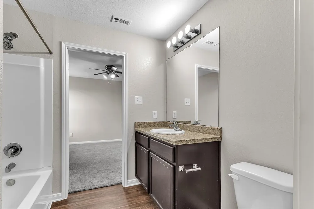6211 Baywood Crest San Antonio, TX 78222