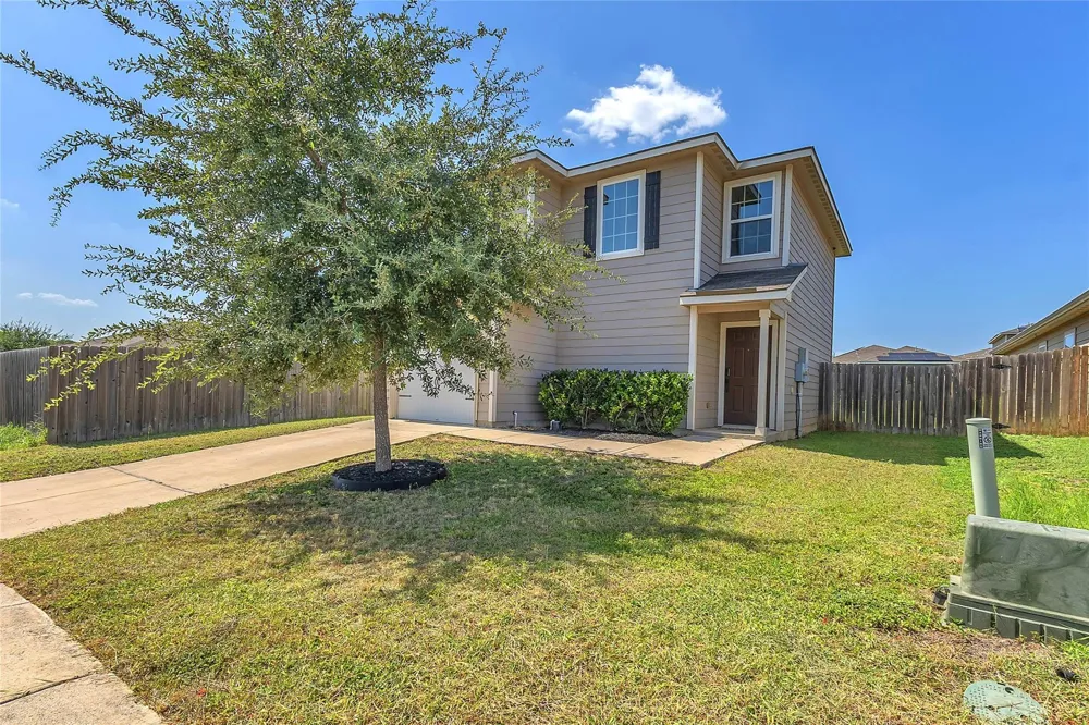 6211 Baywood Crest San Antonio, TX 78222