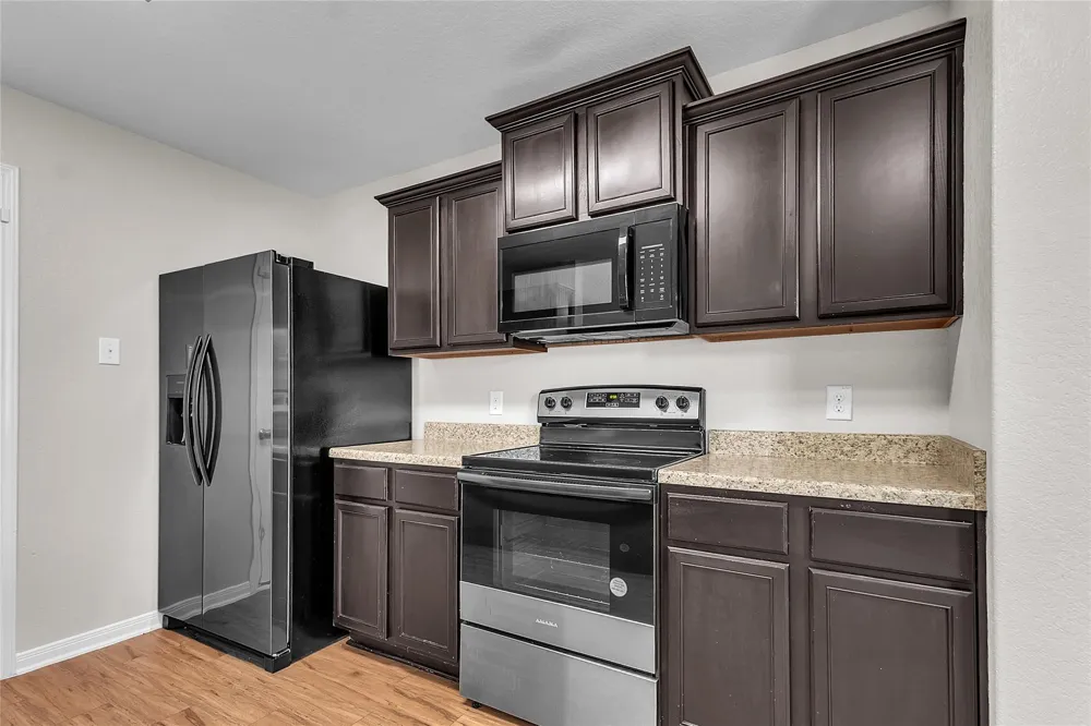 6211 Baywood Crest San Antonio, TX 78222