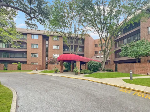 910 Ridge Road #208