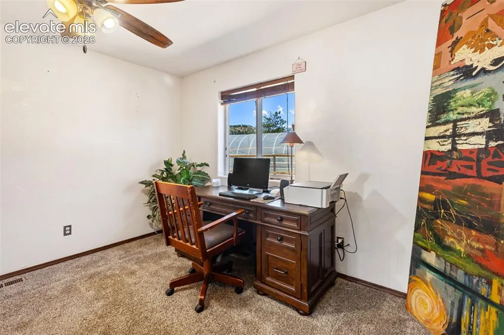 34 Fetlock Circle Florissant, CO 80816
