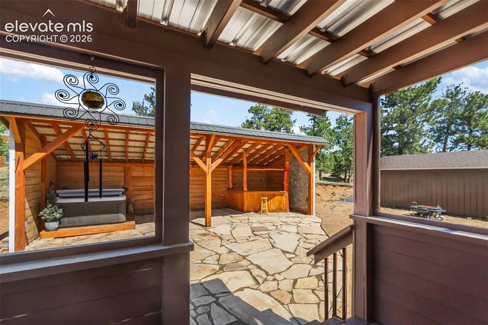 34 Fetlock Circle Florissant, CO 80816