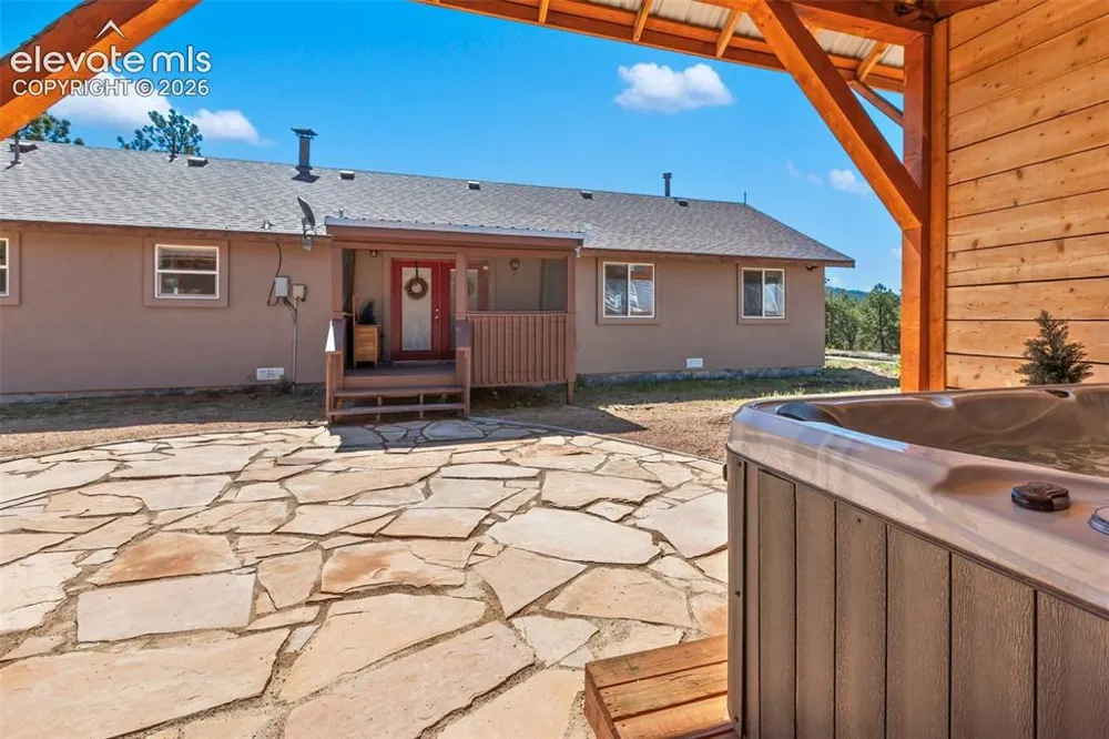 34 Fetlock Circle Florissant, CO 80816
