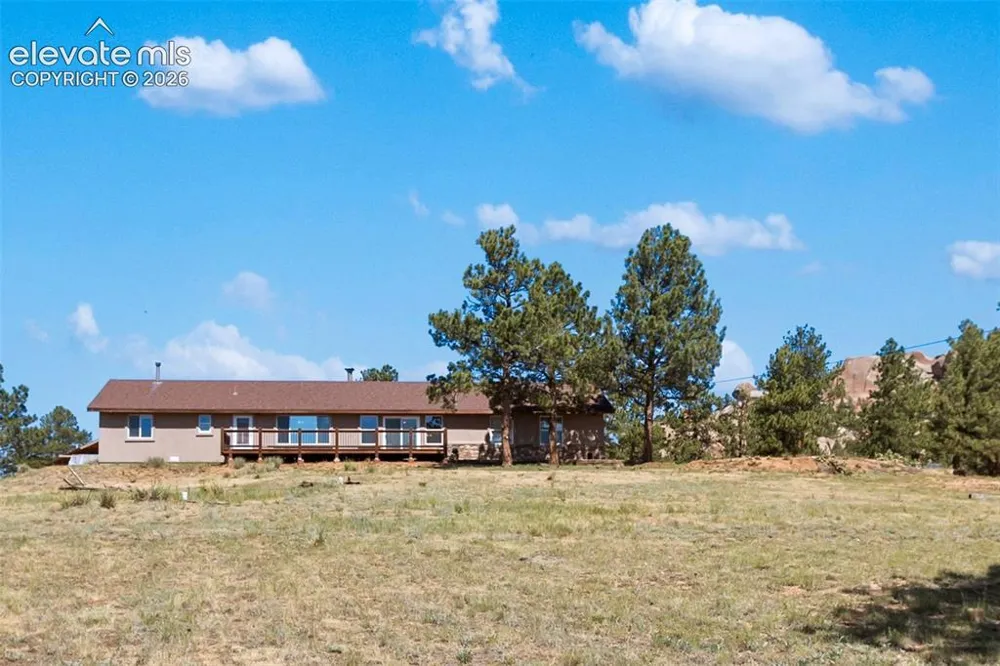 34 Fetlock Circle Florissant, CO 80816