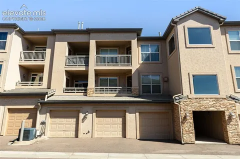 605 Cougar Bluff Point #108