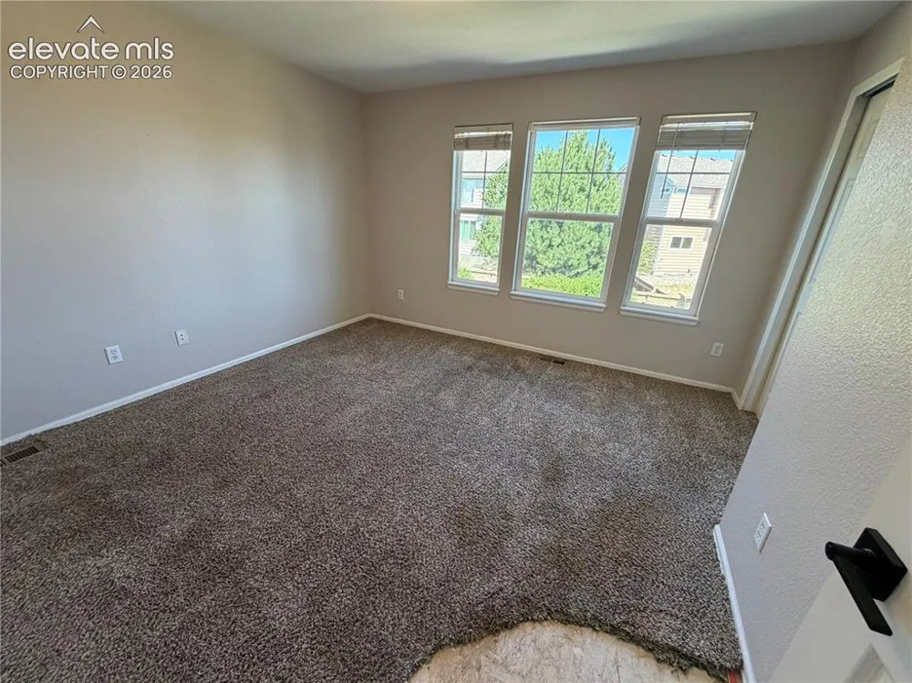 3429 Kingfisher Nest Grove Colorado Springs, CO 80916