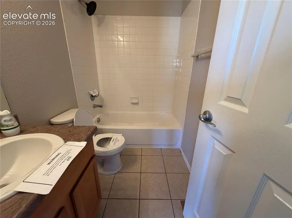 3429 Kingfisher Nest Grove Colorado Springs, CO 80916