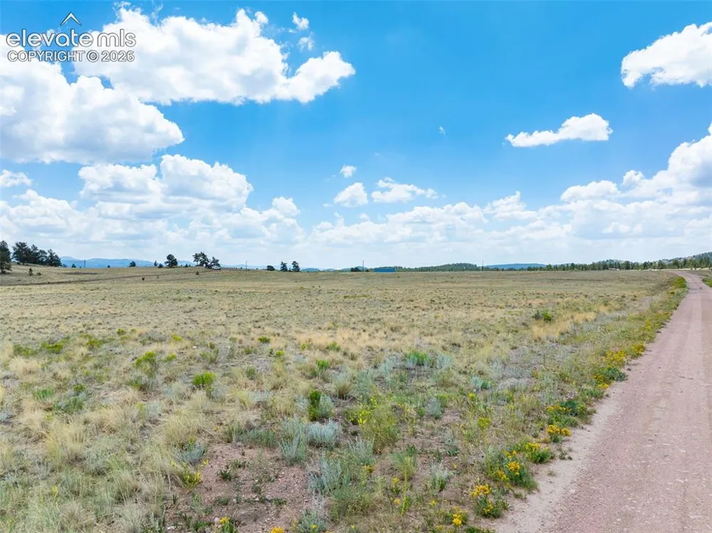 74 Wrights Lane Guffey, CO 80820