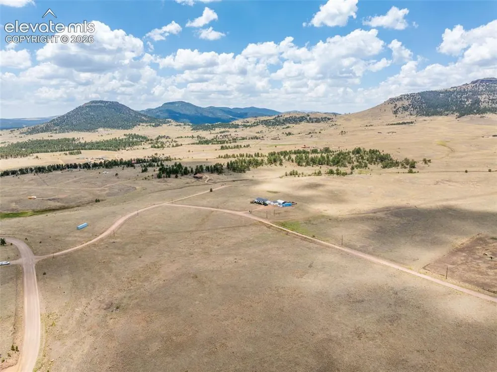 74 Wrights Lane Guffey, CO 80820