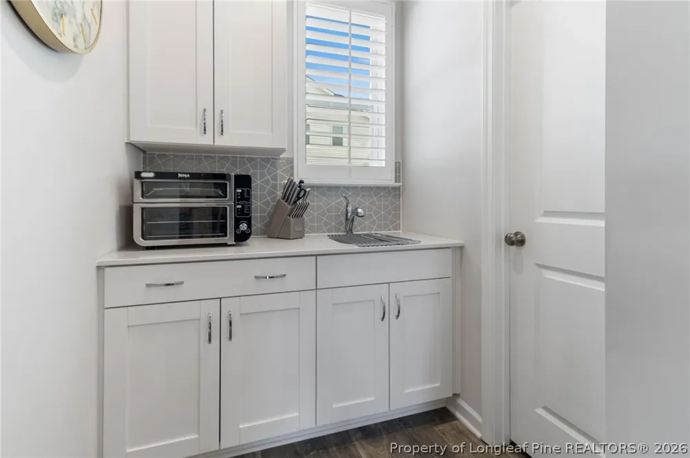 180 Beacon Hill Road Lillington, NC 27546