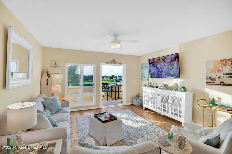 5010 Harmony Circle #306 Vero Beach, FL 32967