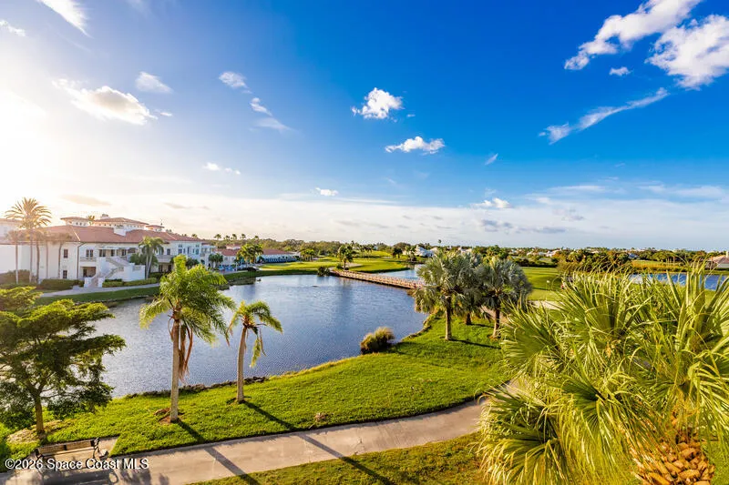 5010 Harmony Circle #306 Vero Beach, FL 32967