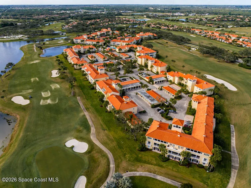 5010 Harmony Circle #306 Vero Beach, FL 32967
